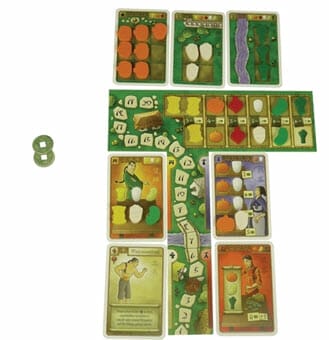 Στην αρχή του γύρου ανοίγουμε το επόμενο χωράφι μας που είναι άδειο προς το παρόν και θα θερίσουμε ένα κολοκύθι και ένα λάχανο!